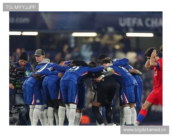 切尔西关键比赛表现不佳,对赛季争冠形势形成制约,稳定性面临考验 切尔西关键比赛表现不佳,对赛季争冠形势形成制约,稳定性面临考验