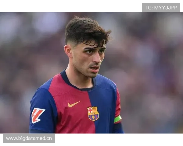 德容与佩德里：巴萨中场核心角色及战术适配性对比分析