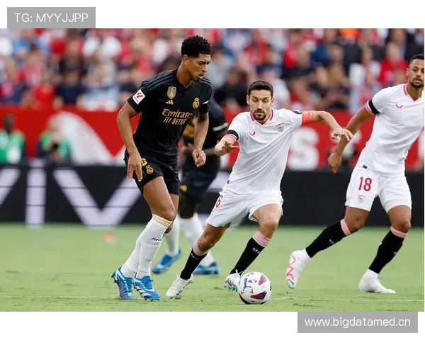 罗马在意甲争四压力下,竞争形势变化对赛季目标产生影响 罗马在意甲争四压力下,竞争形势变化对赛季目标产生影响