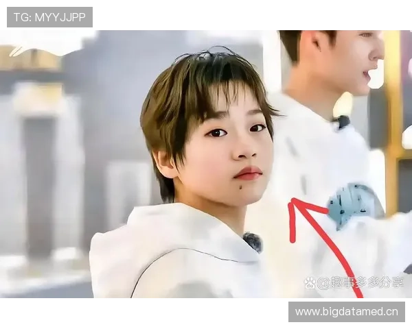 全红婵比赛结束后脱了运动鞋，脚底竟然软得像没干的泥浆？