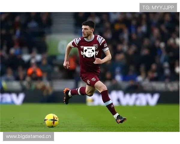 赖斯以队长身份率队夺欧协联冠军解析